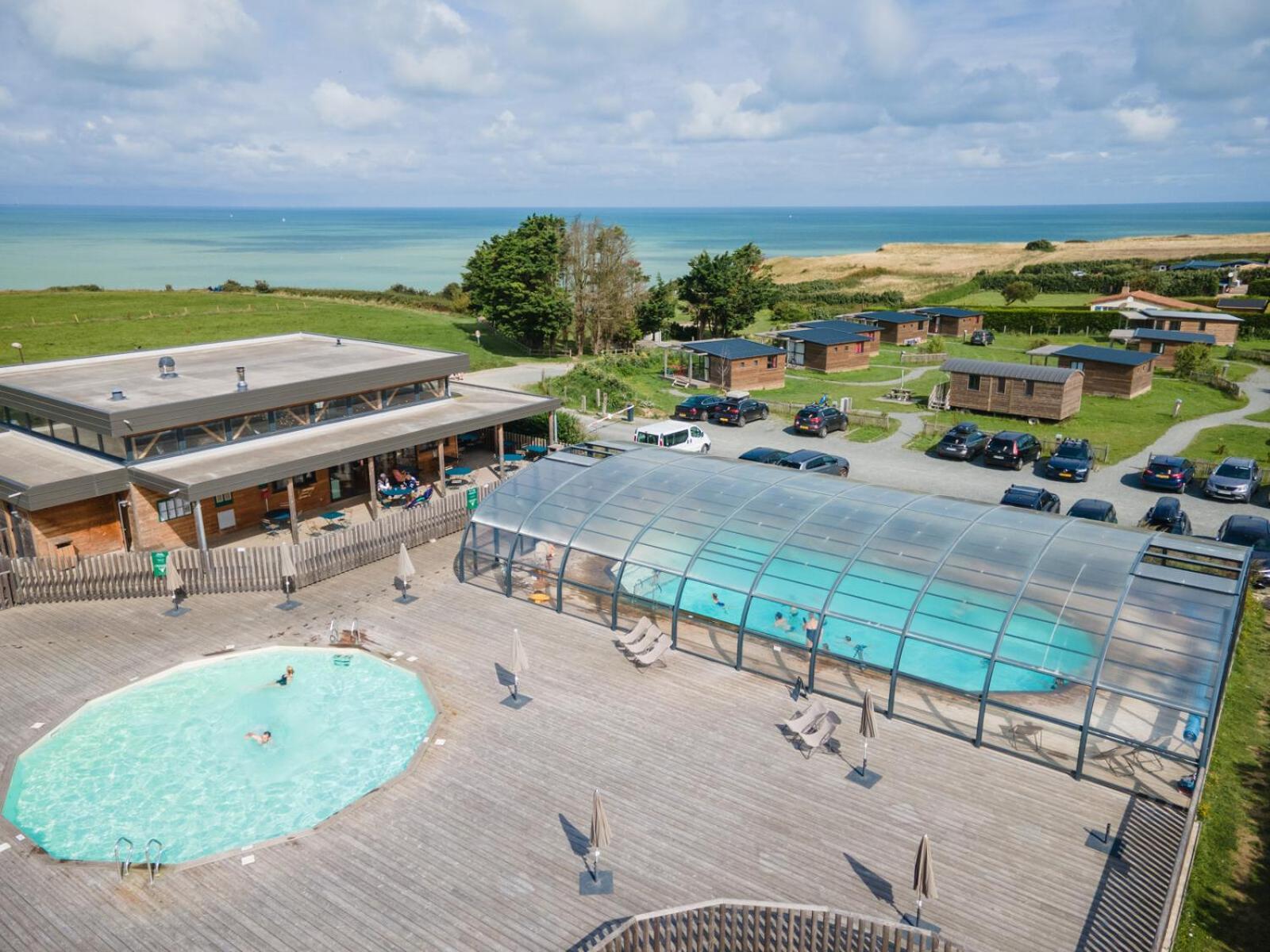 Huttopia Les Falaises - Normandie Hotel Saint-Pierre-en-Port Exterior photo